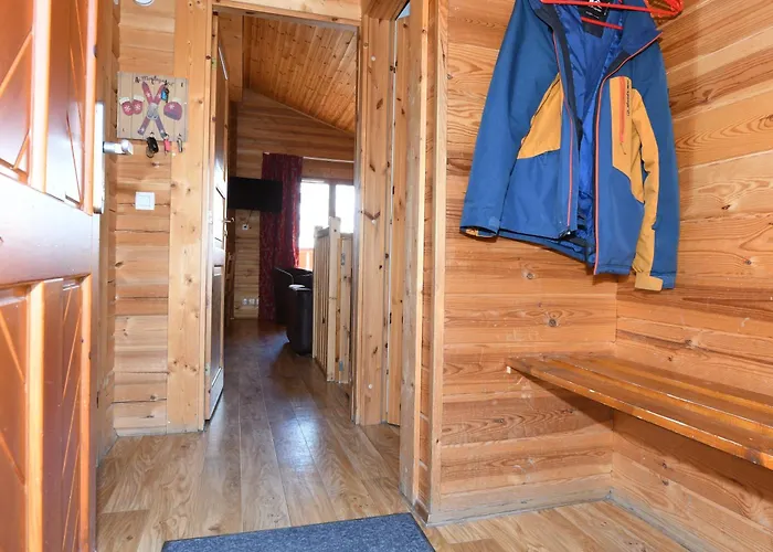 C4 Les Marmottes Chalet *
